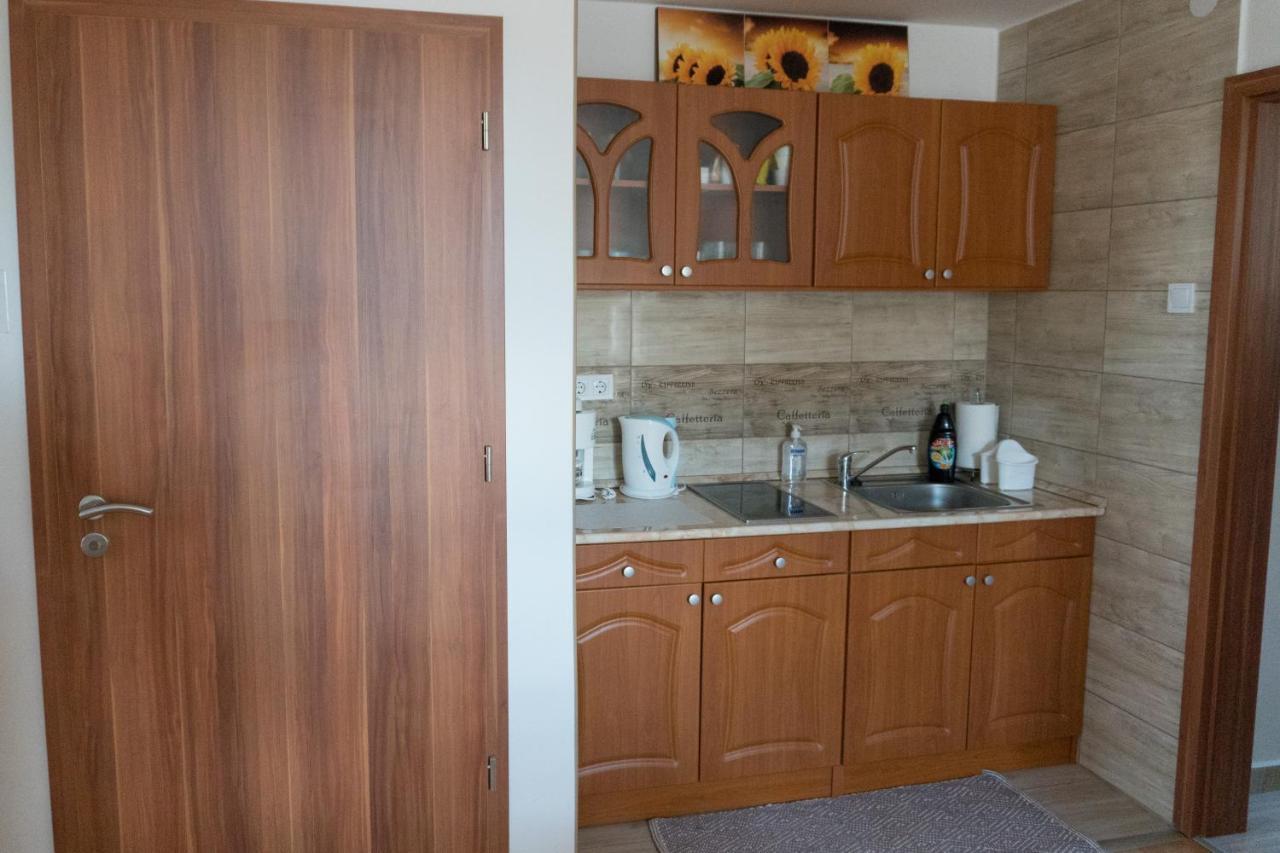 Rita-Var Szallashely Nyíregyháza Exteriér fotografie